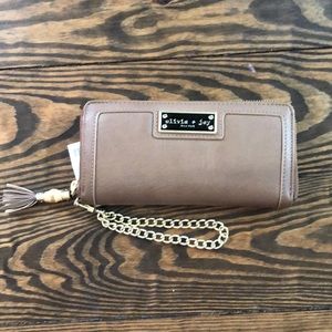 Olivia + Joy wristlet w/ gold chain, tan/brown NWT